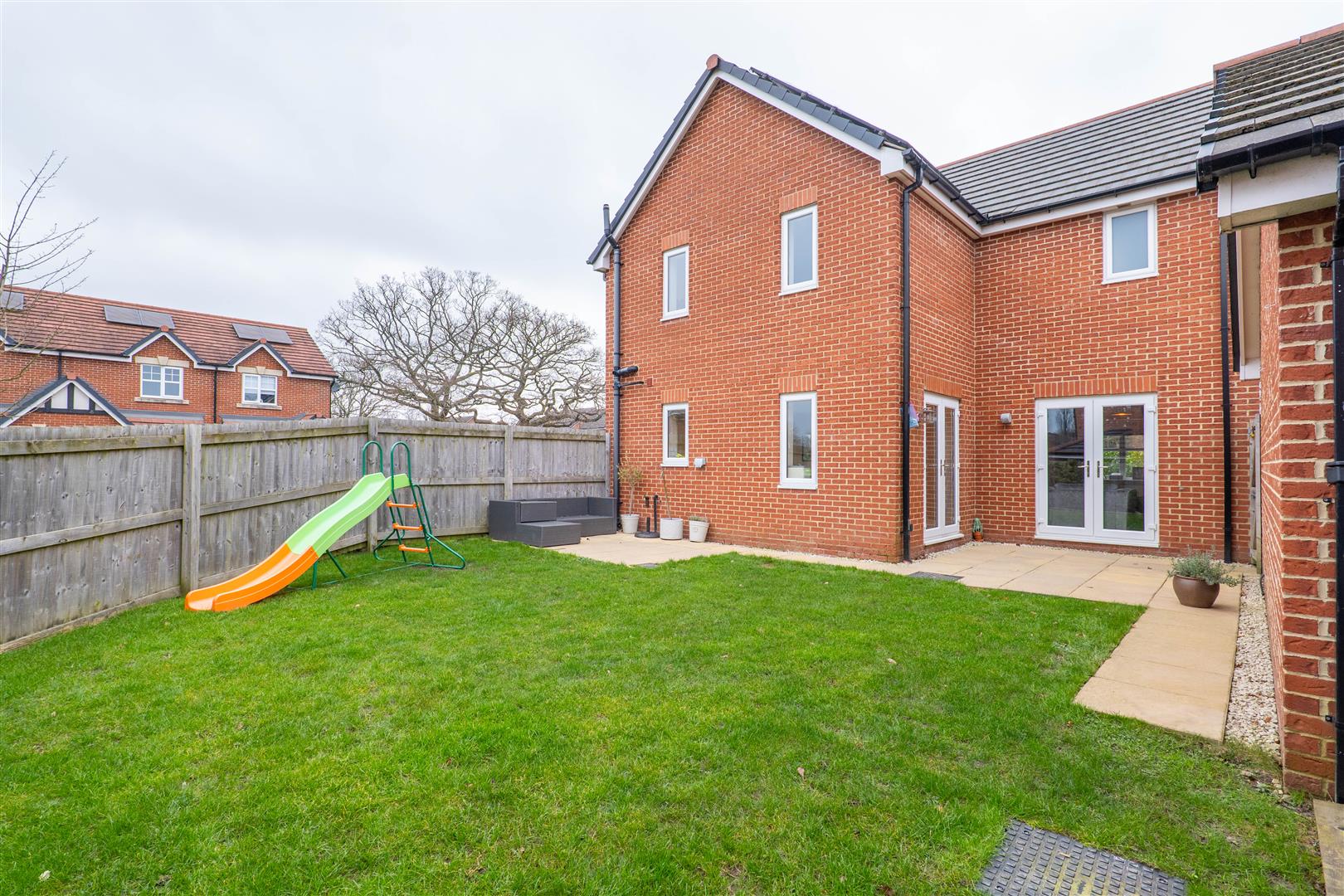 4 bed property in Bourne Close, Chorley